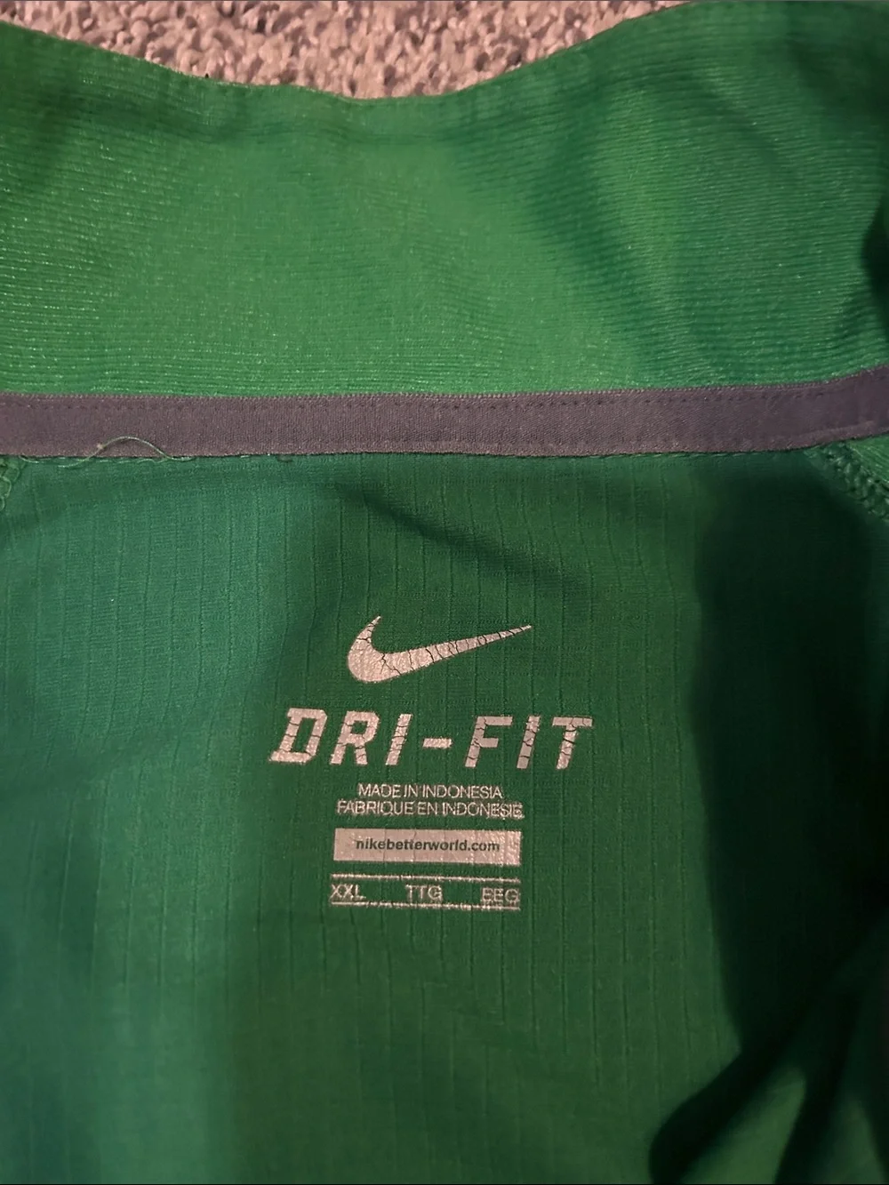 Nike zip pullover